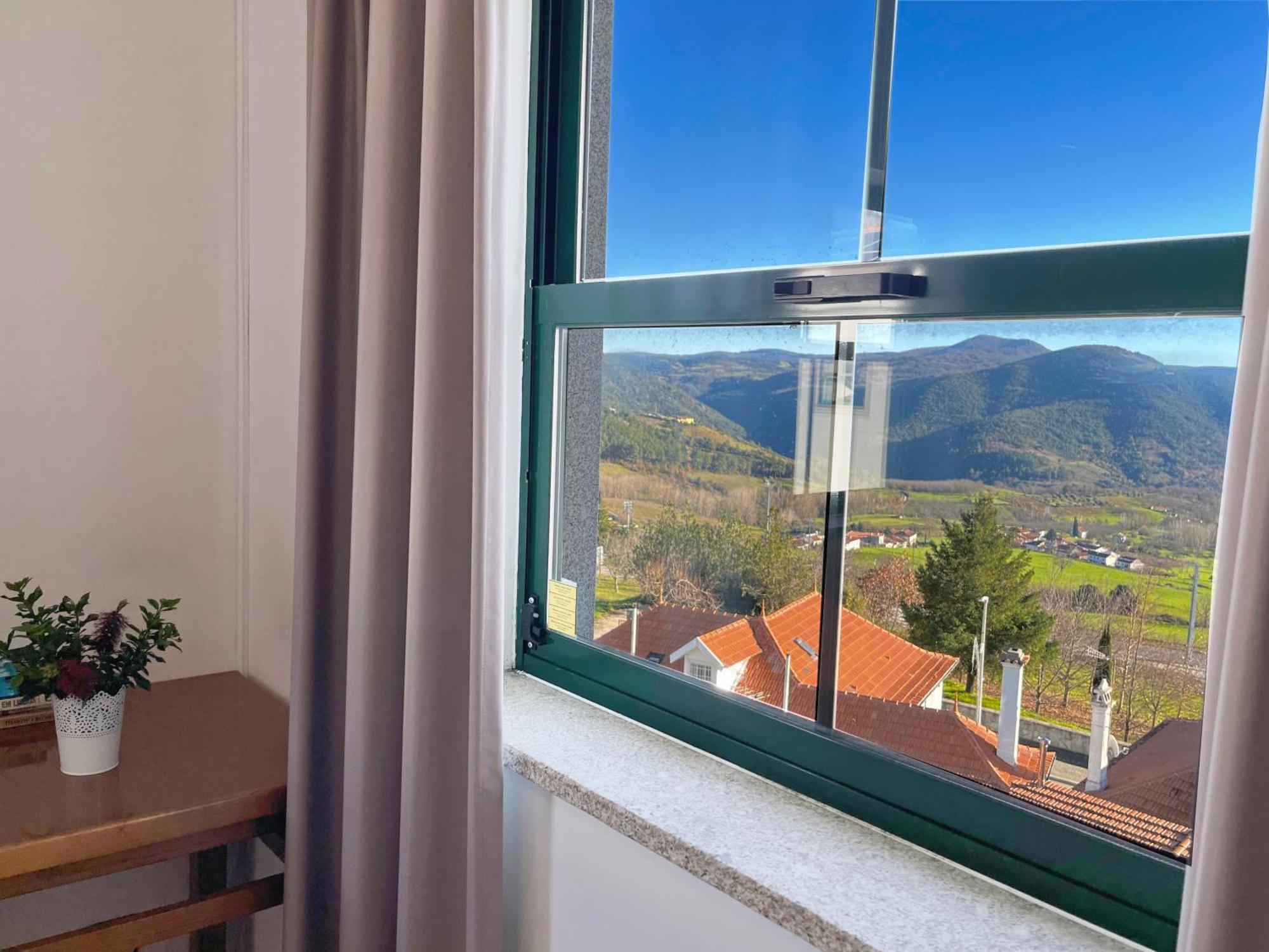 Vinhais Hotel Extérieur photo